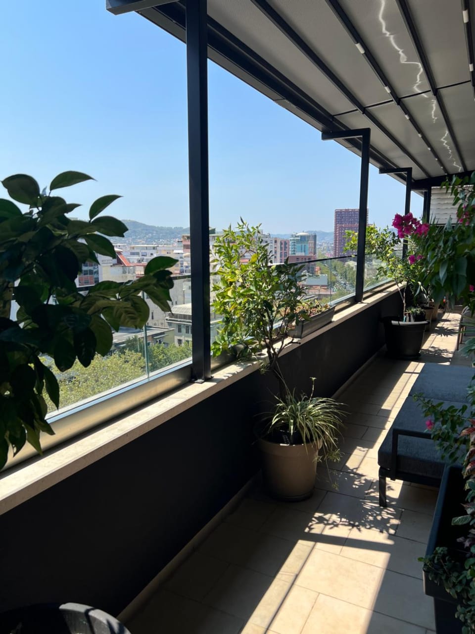 Rooftop City Light Tirana Apartment in Tirana