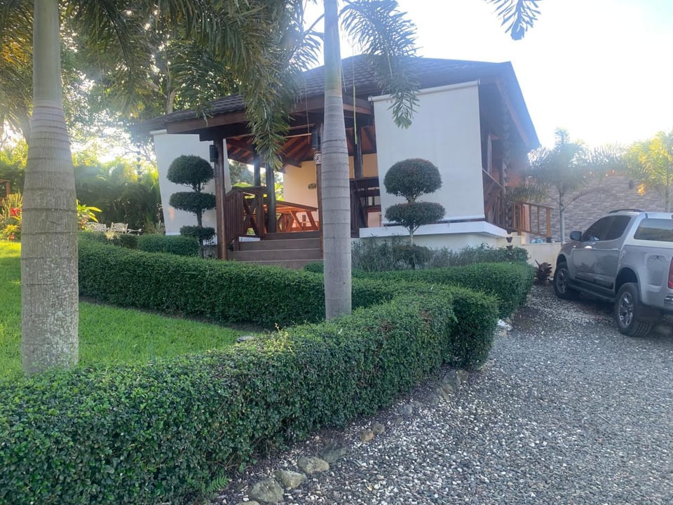 Villa María Victoria, en Jarabacoa Villa in Jarabacoa