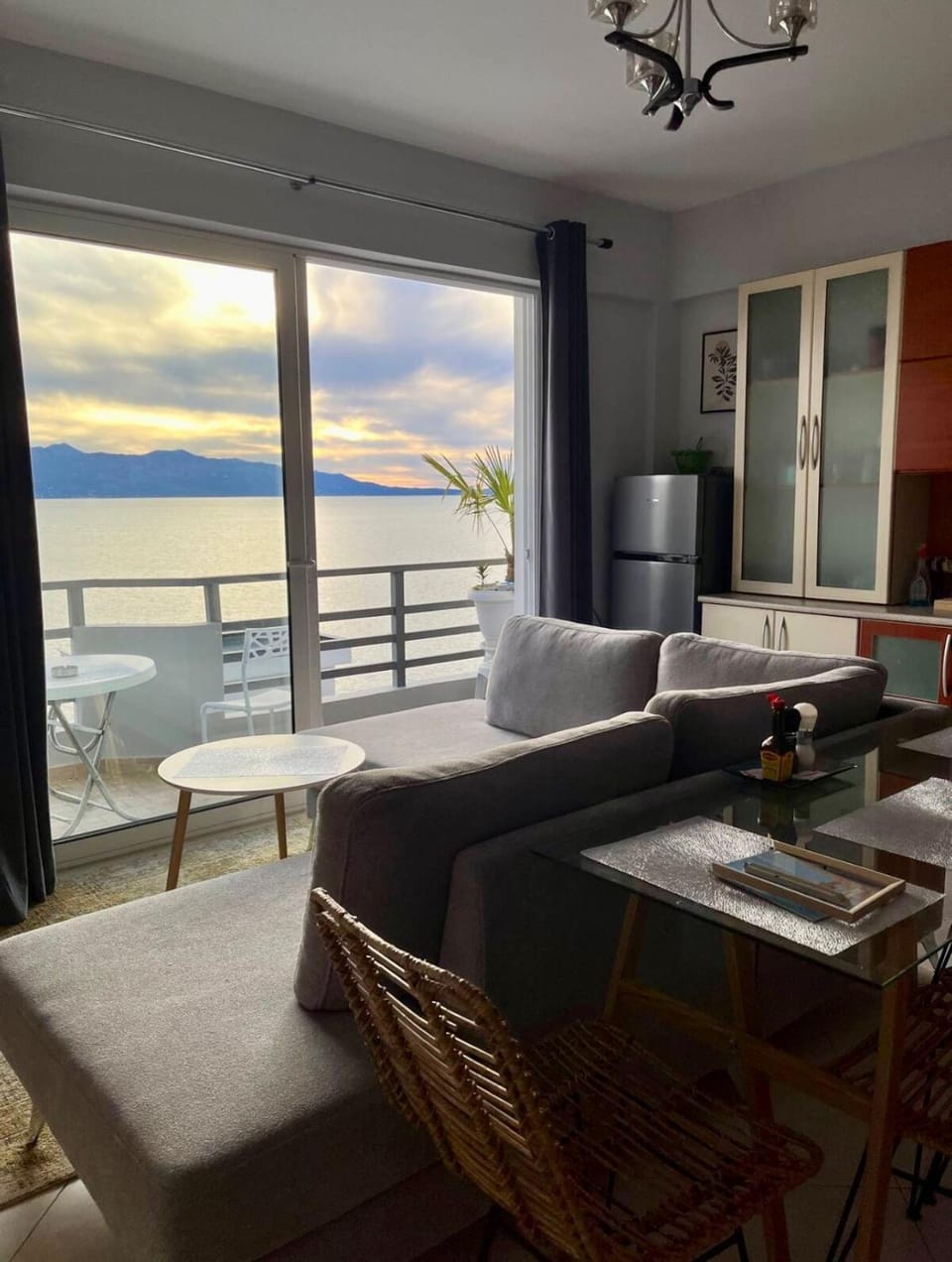 View (from property/room), Living room, Seating area, Sea view