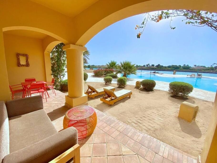 Garden, Balcony/Terrace