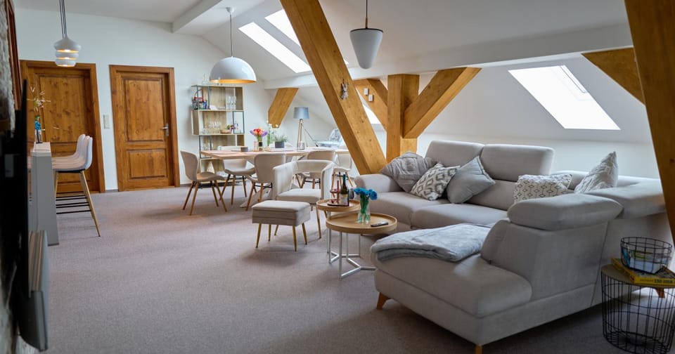 Living room, Seating area, Dining area