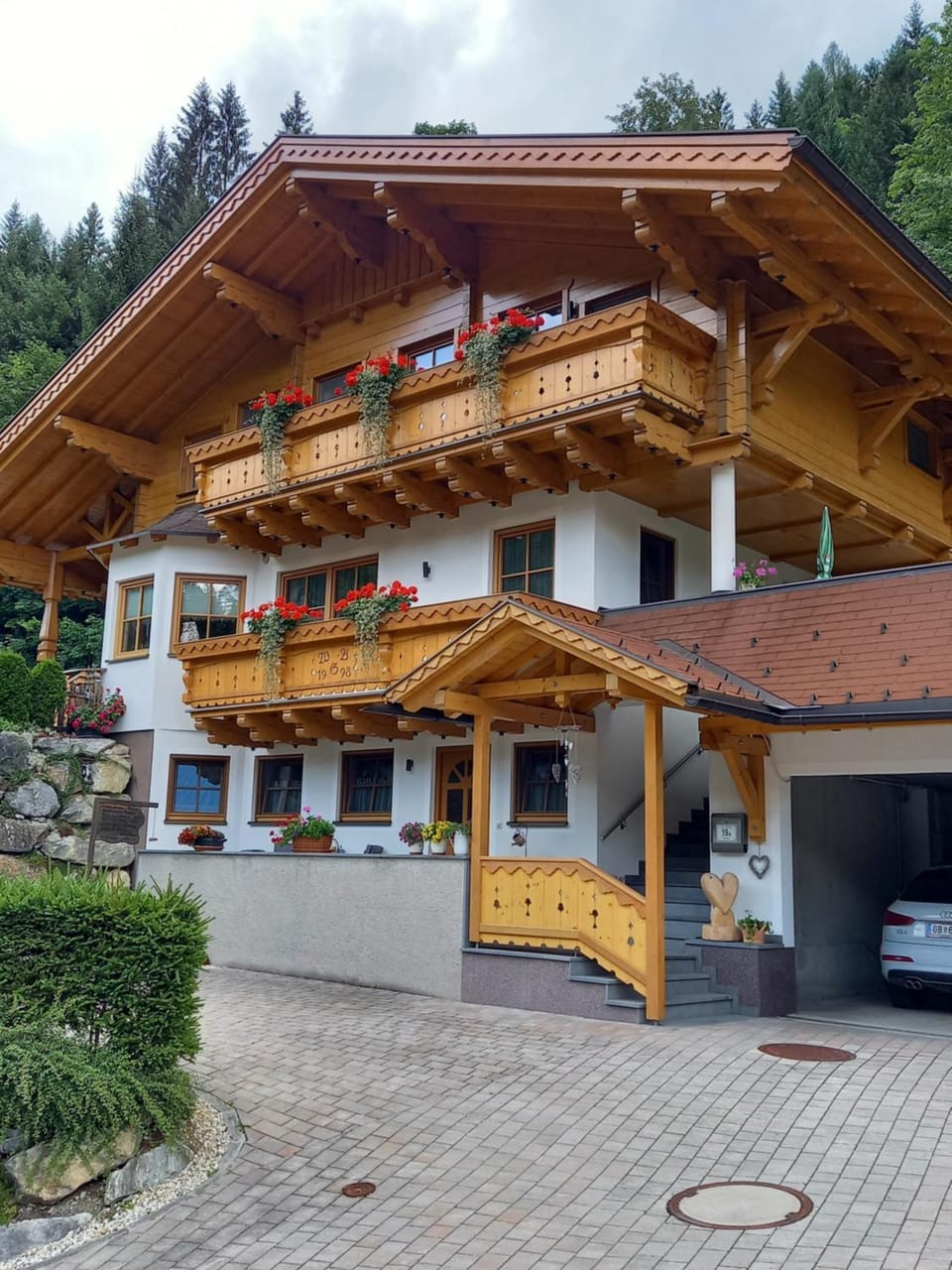 Property building, Parking