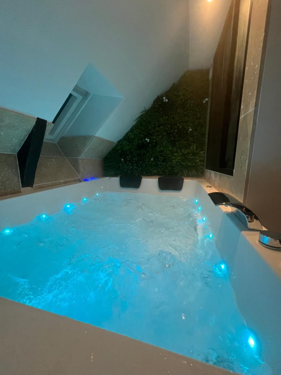 Hot Tub, Hot Tub, Bath