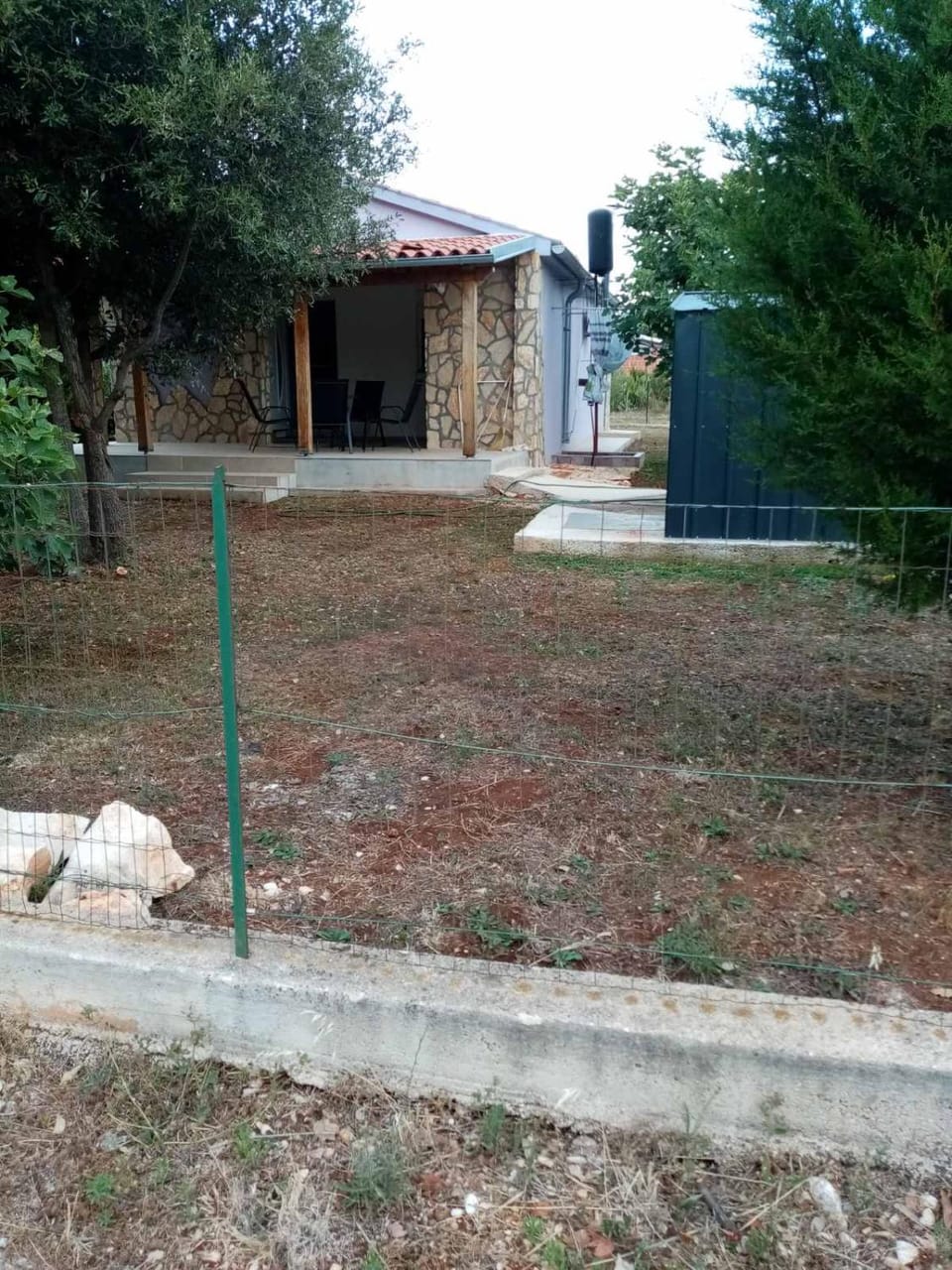Property building, Day, Garden, Garden view