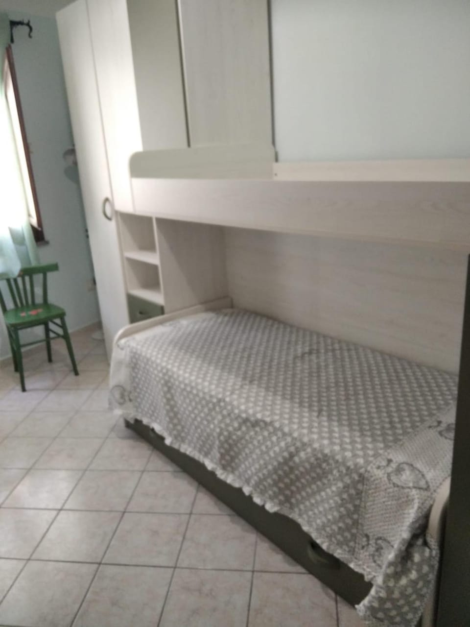 bunk bed