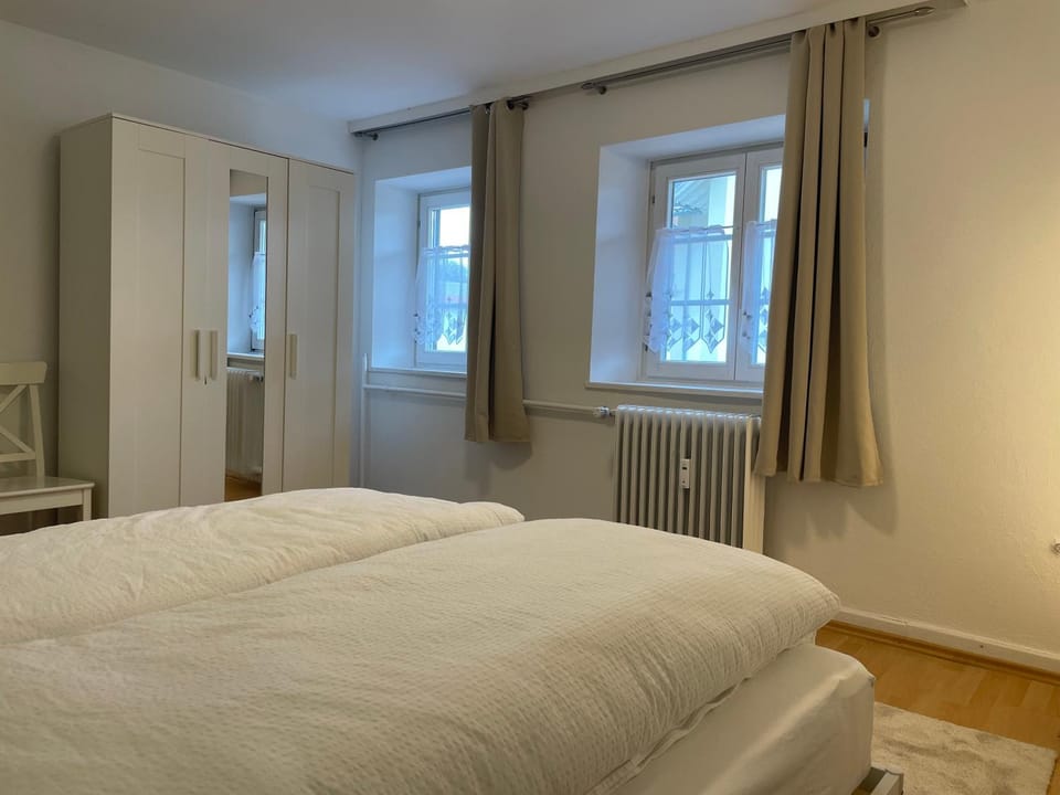 Bed, Bedroom, wardrobe