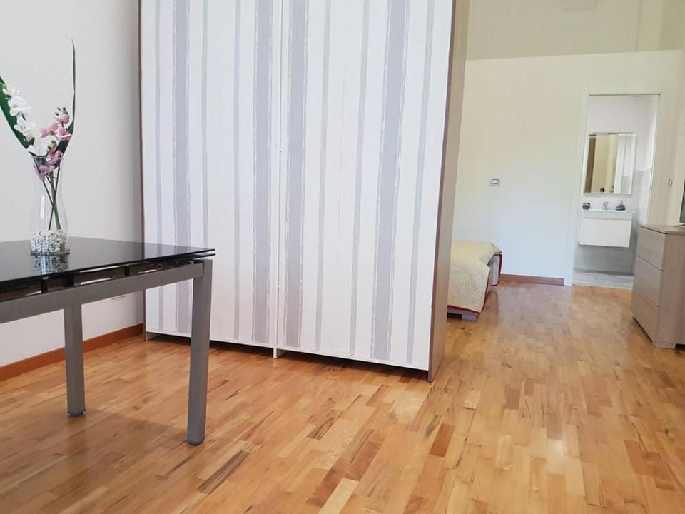 DOMUS IRNERIO I tassa di soggiorno inclusa nel prezzo I Apartment in Bologna
