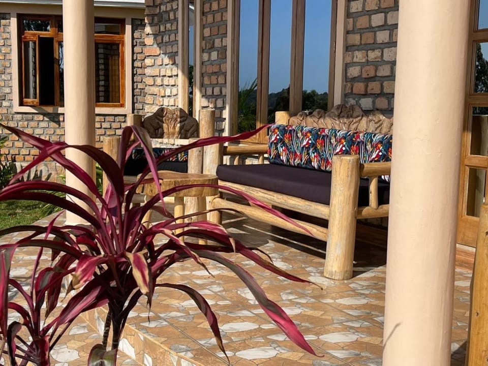 Property building, Seating area