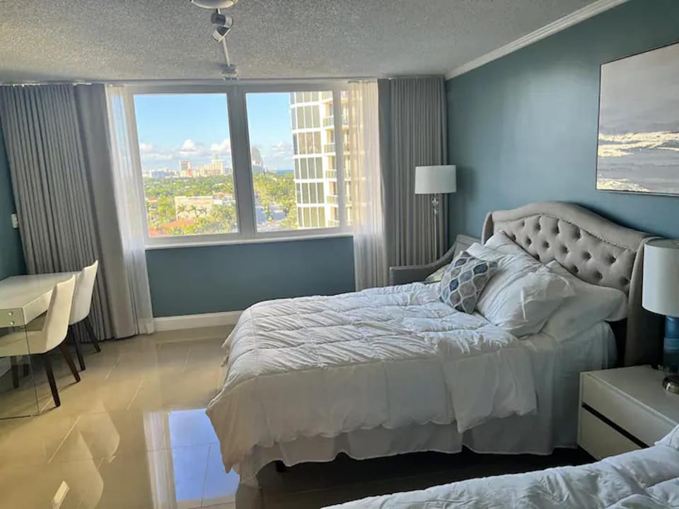 Entire Condo in Sunny Isles Apartment in Sunny Isles Beach