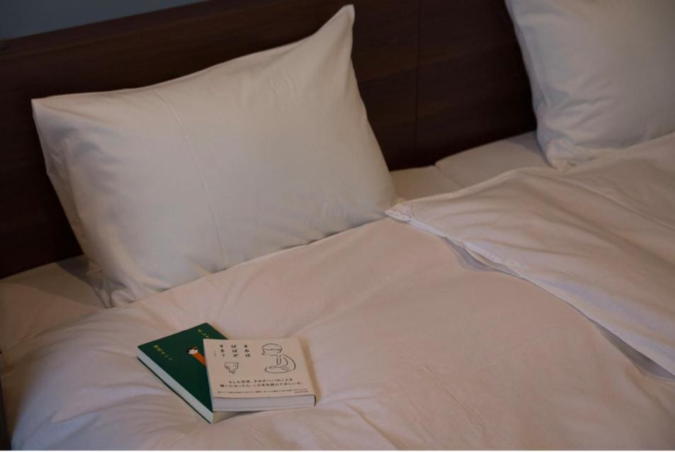 Bed, Photo of the whole room