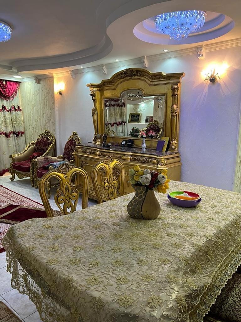 شقة للايجار مفروشة بالكامل Apartment in Cairo Governorate