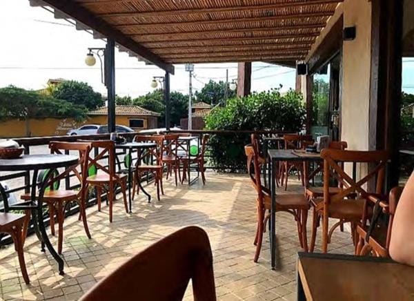SUITE DA FRENTE COM COPA, WIFI E ACESSO INDEPENDENTE Apartment in Armacao dos Buzios