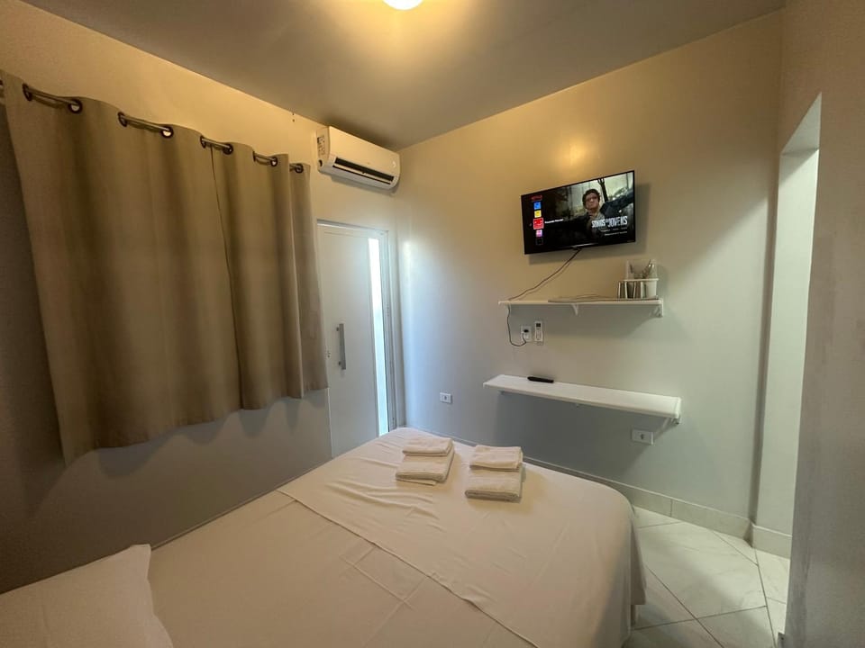Marcial Guest House - À 2 Quadras do Mar Inn in State of Paraná