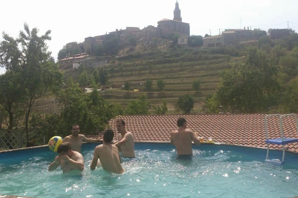 Swimming pool, Swimming pool, group of guests