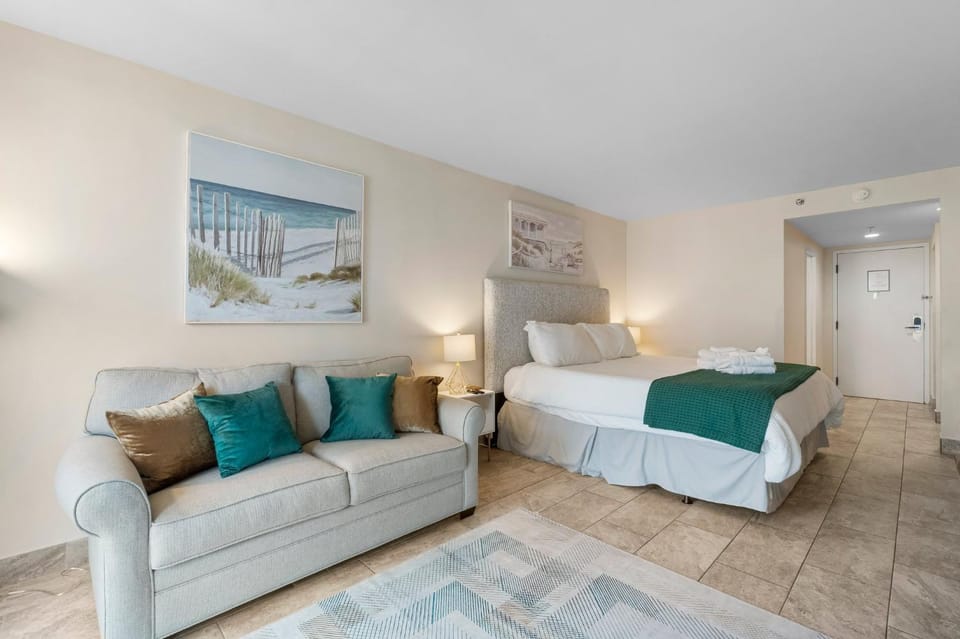 Living room, Bedroom
