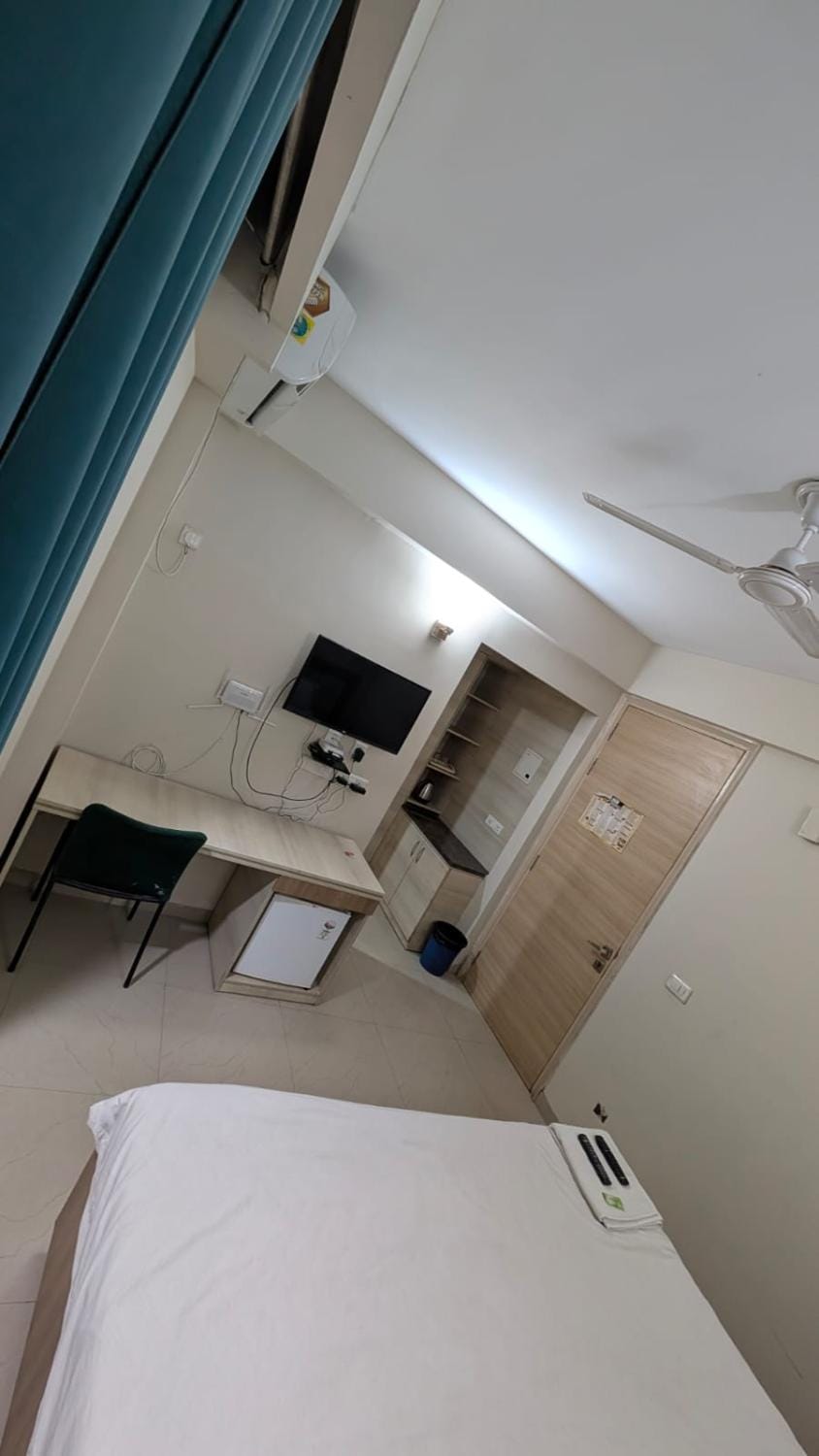 Hotel Omaxe Eternity Apartment in Uttar Pradesh