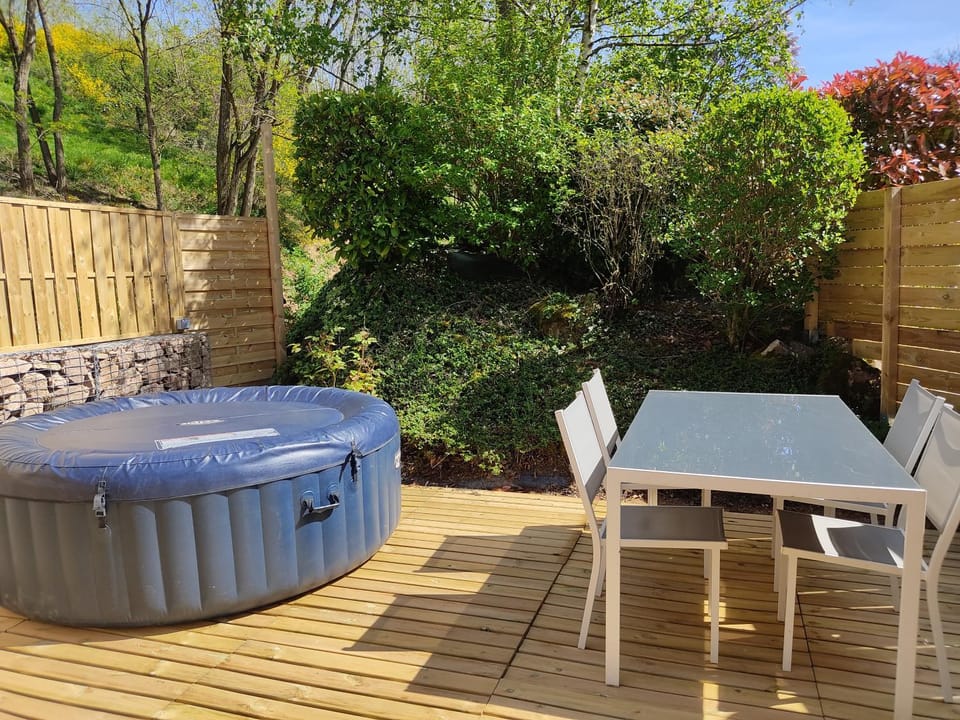 Gîte Le four à pain avec SPA House in Bourgogne-Franche-Comté