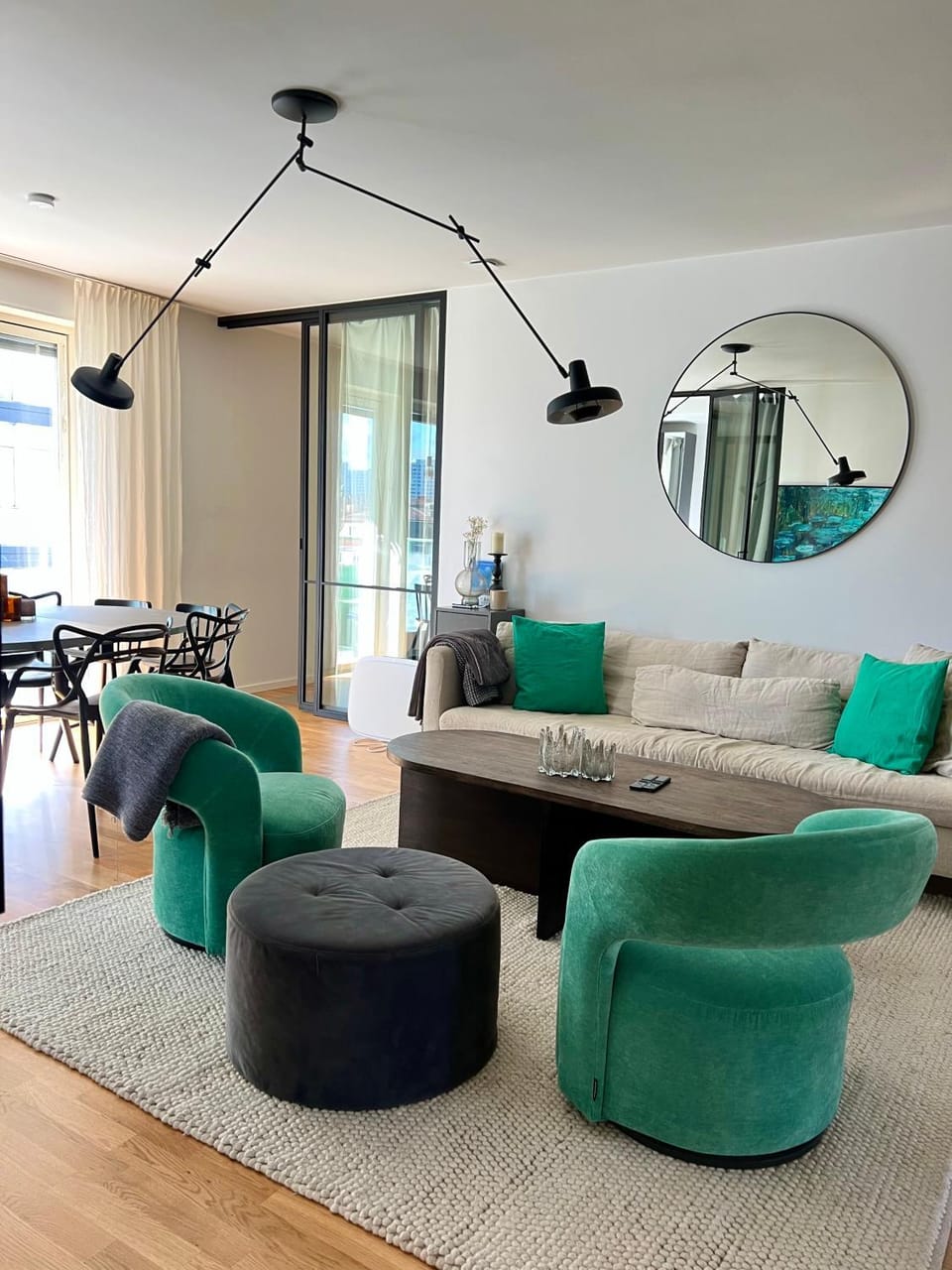 The Emerald Suite - Bright Scandinavian Private Apartment Apartment in Solna