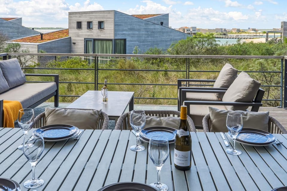 Villa 56 – Golden Dunes | Nestled in the dunes by the beach Villa in Ouddorp