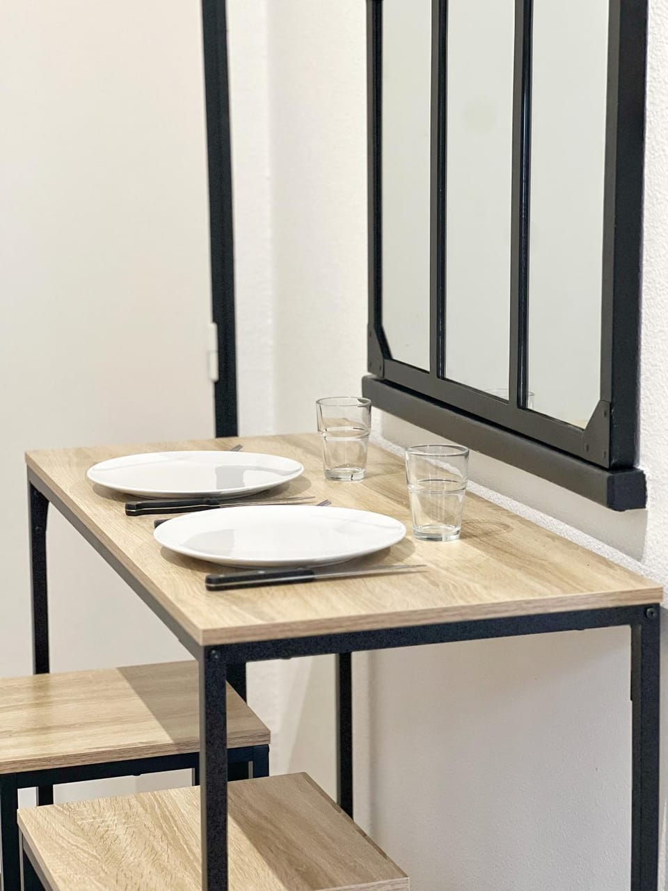 Dining area, kitchen