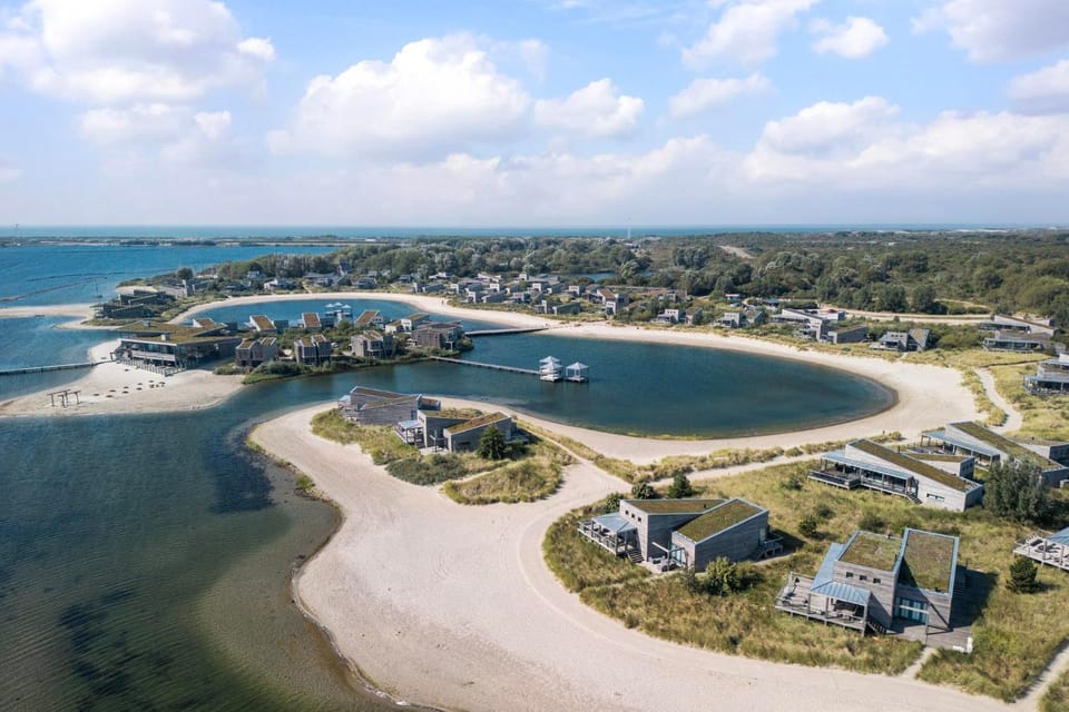 Villa Comfort | 6 Pers. (Villa 77) Villa in Ouddorp