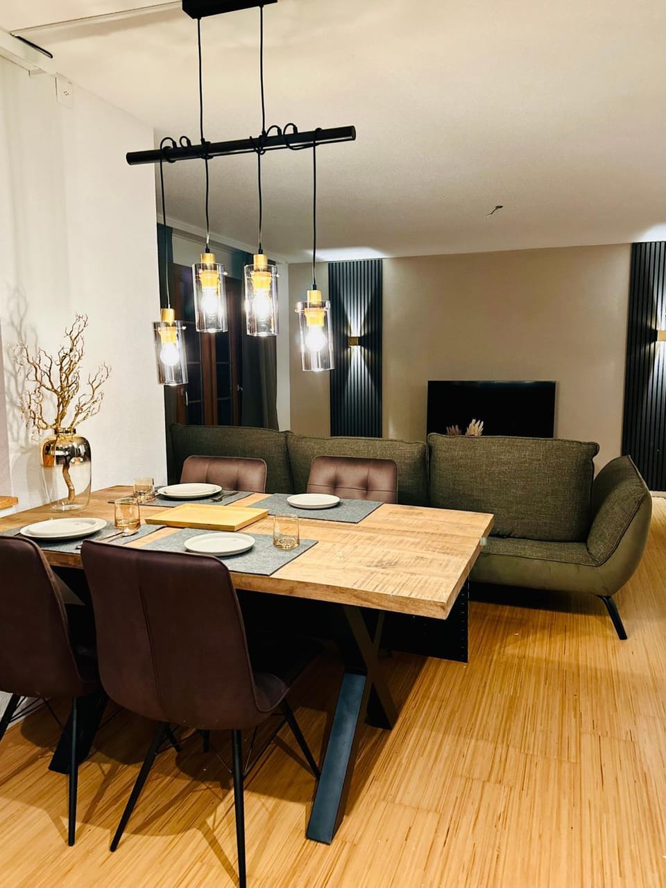Chalet Swiss Alpine Haven Apartment in Canton of Bern (Region)