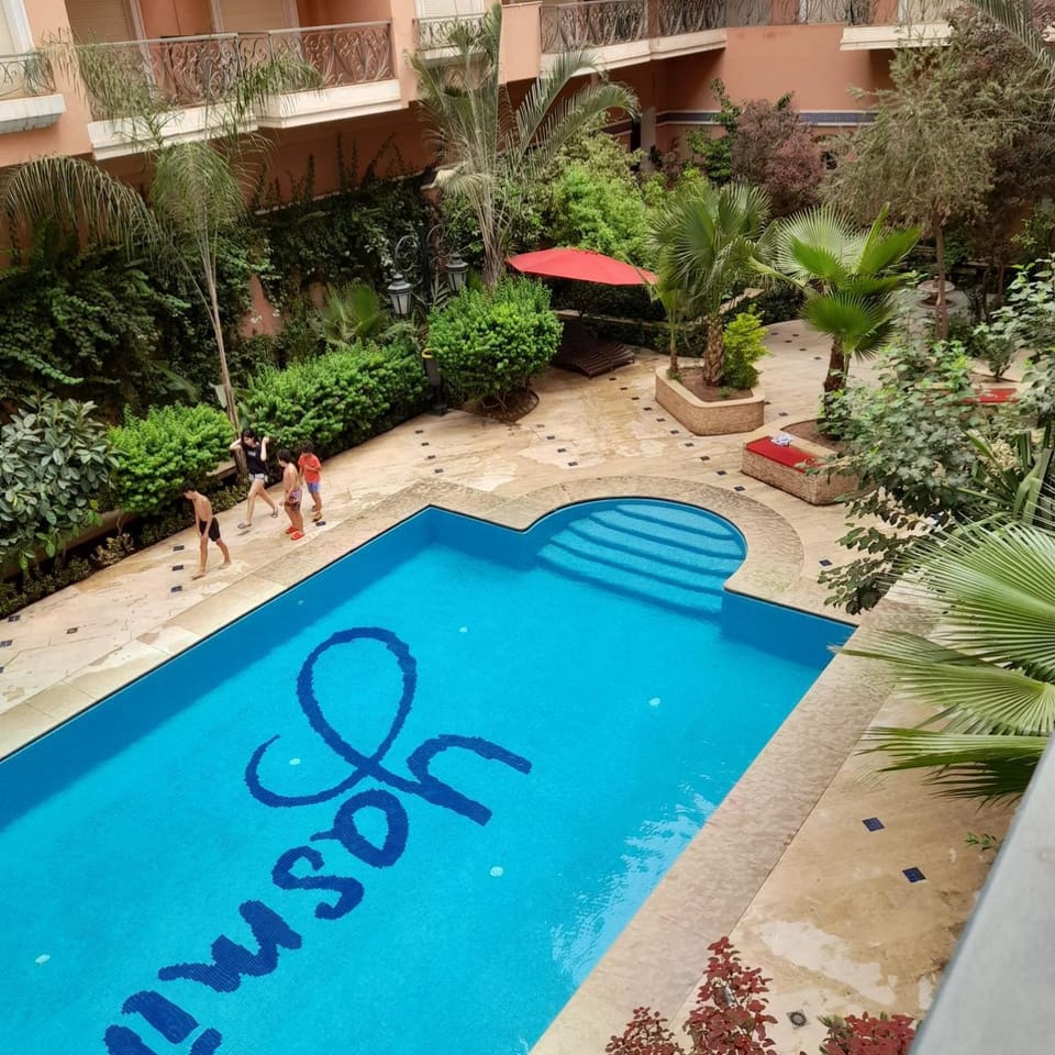 Property building, Garden, Garden view, Swimming pool