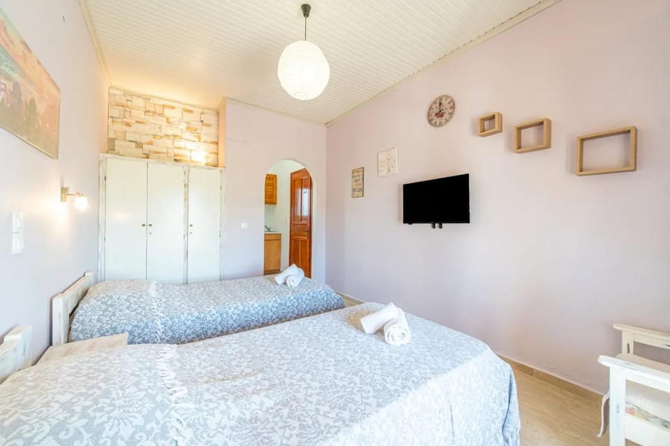 natura studios almyros Apartment in Peloponnese, Western Greece and the Ionian
