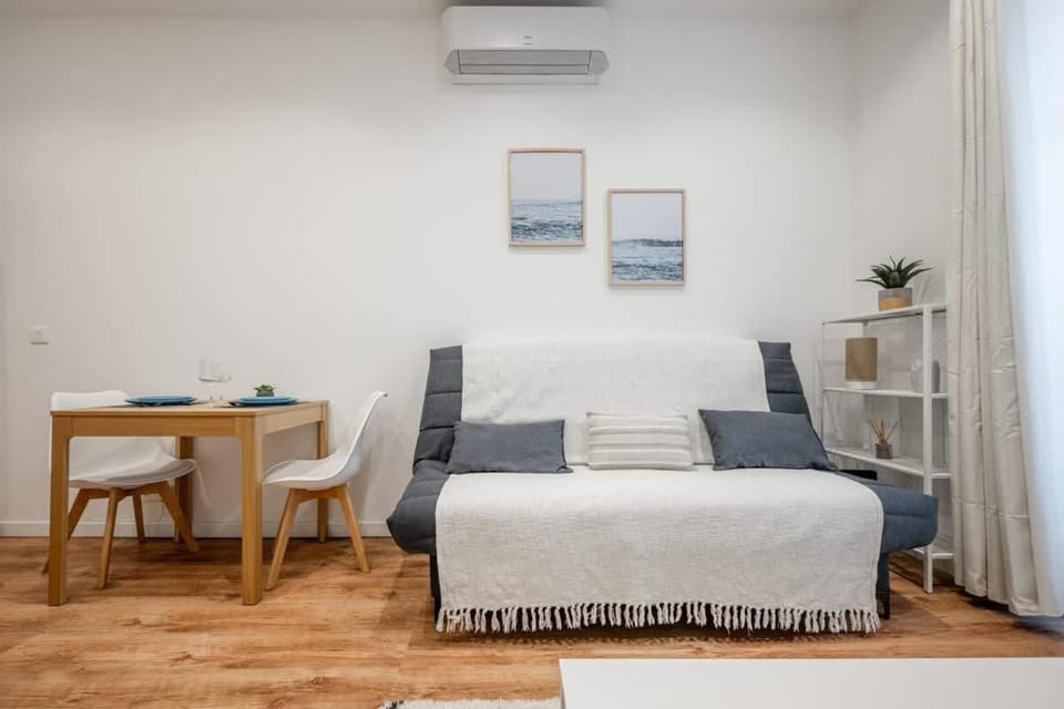 Pertinax Cosy 2 pièces au coeur du centre ville de Nice AC Apartment in Nice