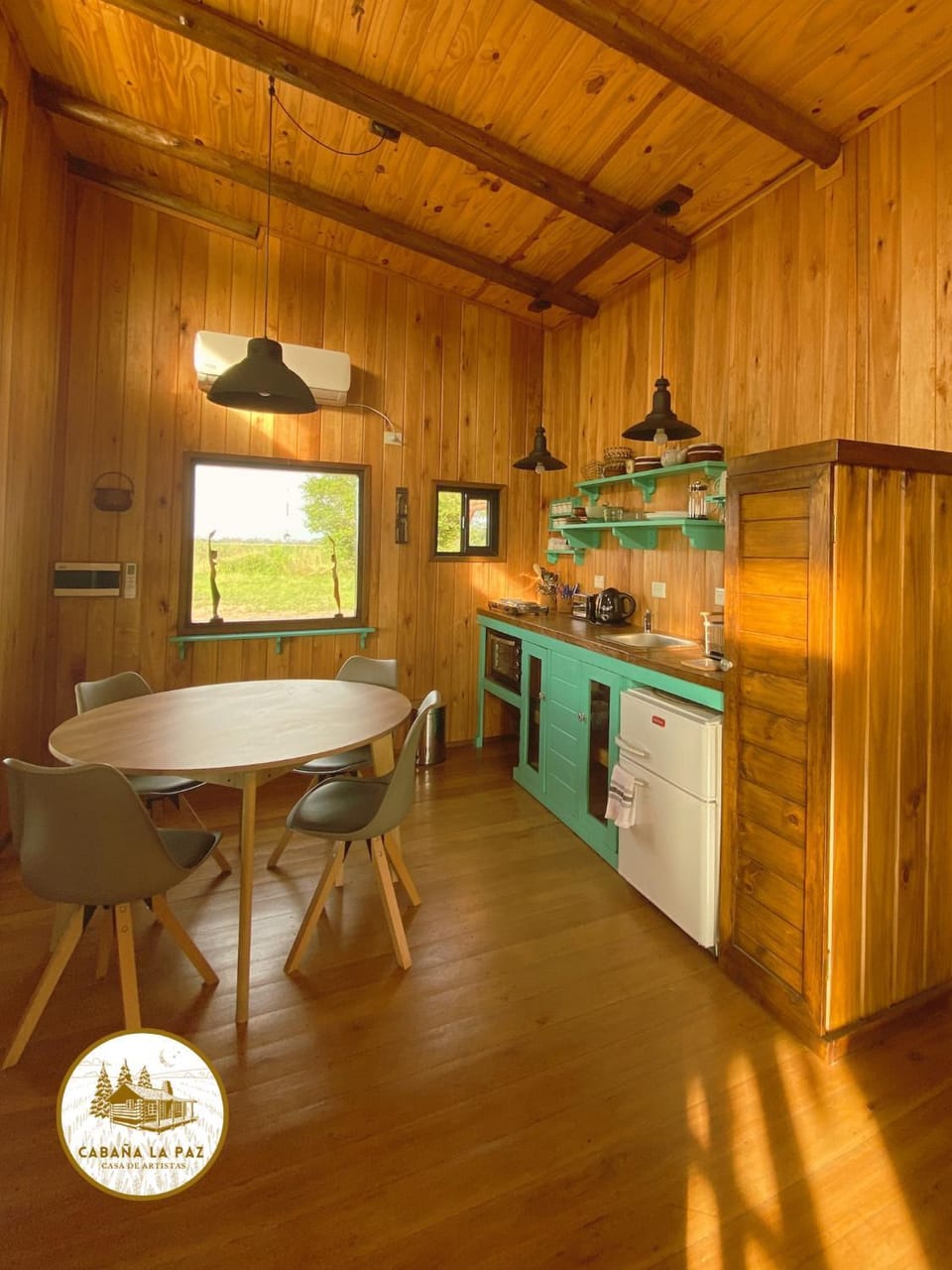 Kitchen or kitchenette, kitchen