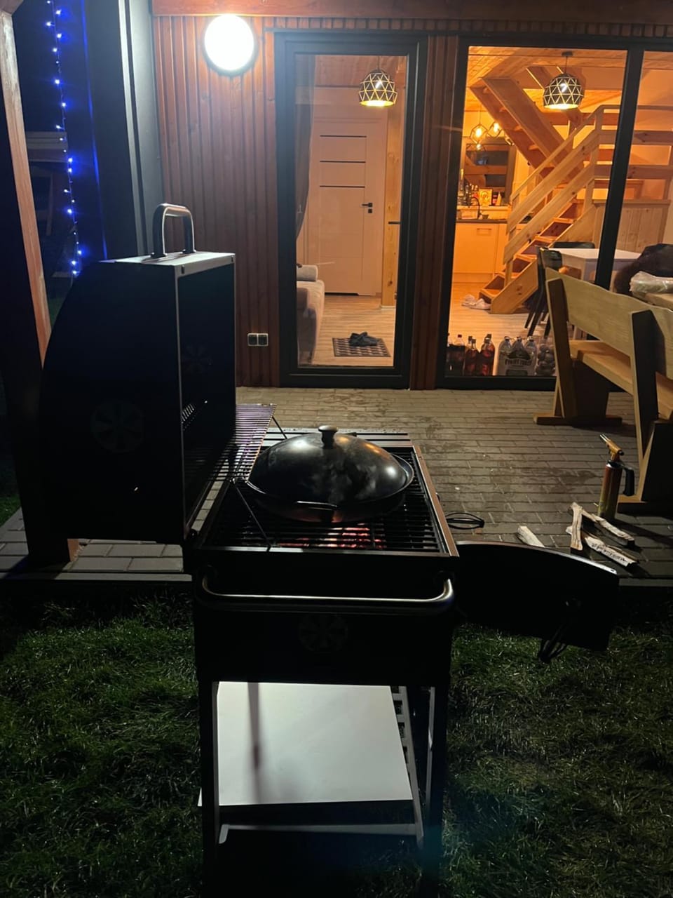 Patio, Night, BBQ facilities, BBQ facilities