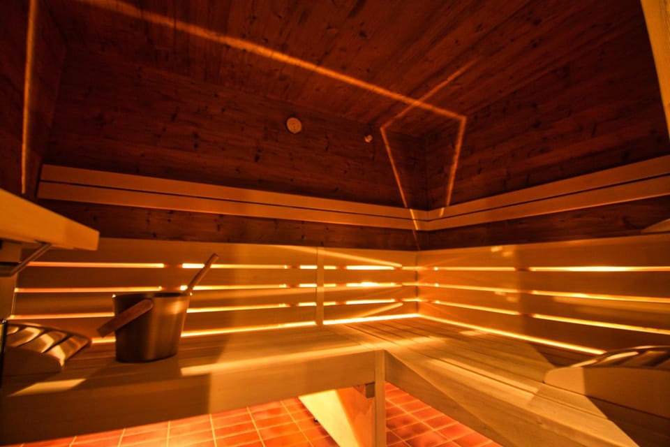 Hotel Jungfrau Hotel in Canton of Valais