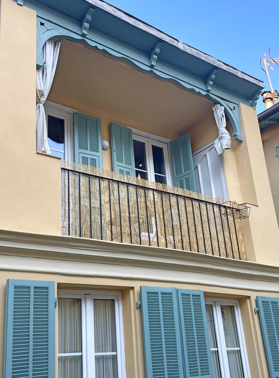 Balcony/Terrace, Balcony/Terrace
