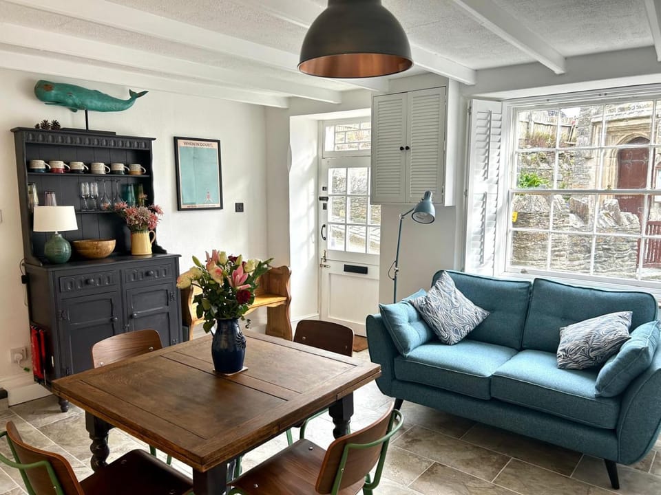 Ebb Tide - Fisherman's Cottage House in Gorran Haven