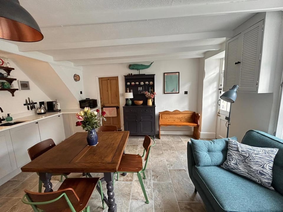 Ebb Tide - Fisherman's Cottage House in Gorran Haven