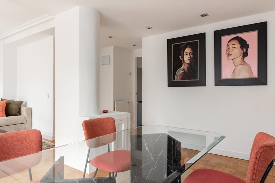 Living room, Decorative detail, Seating area, Dining area