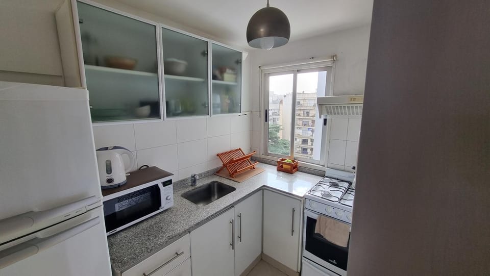Kitchen or kitchenette, minibar, pet friendly, stove
