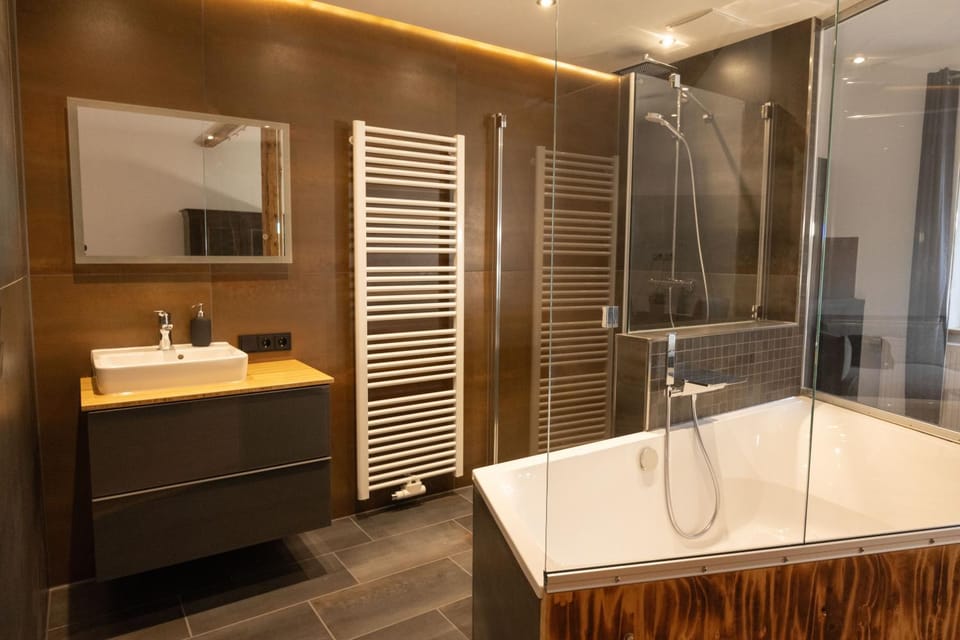 Loft Apartment mit großer Badewanne B Apartment in Saxony