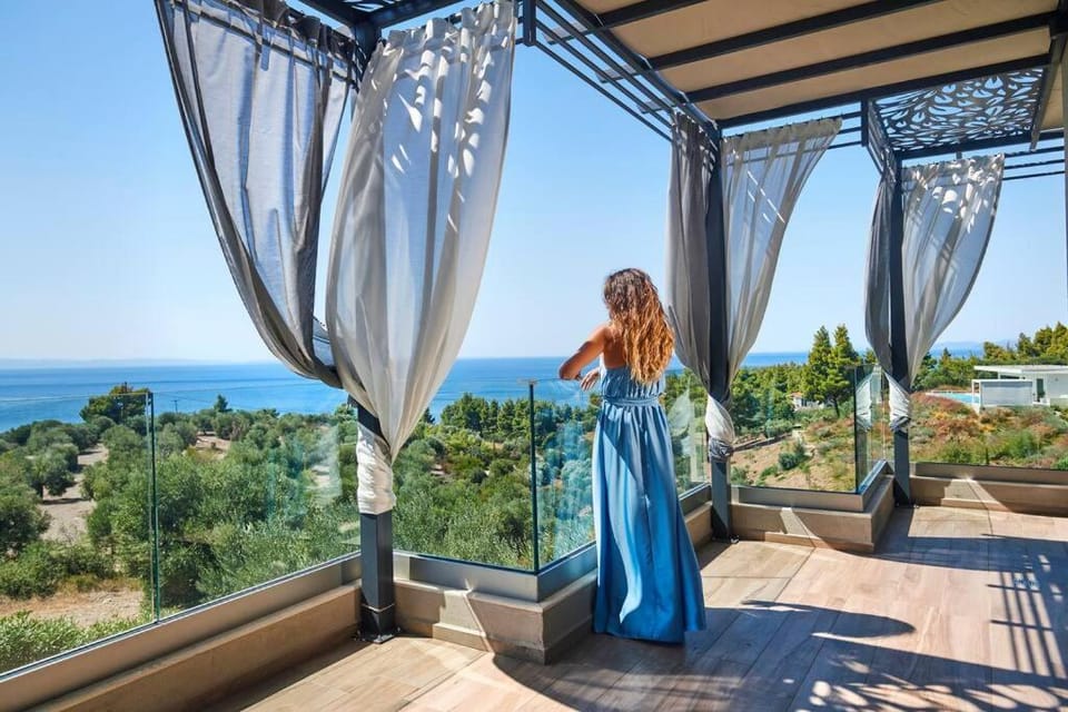 Natural landscape, View (from property/room), Balcony/Terrace, Sea view