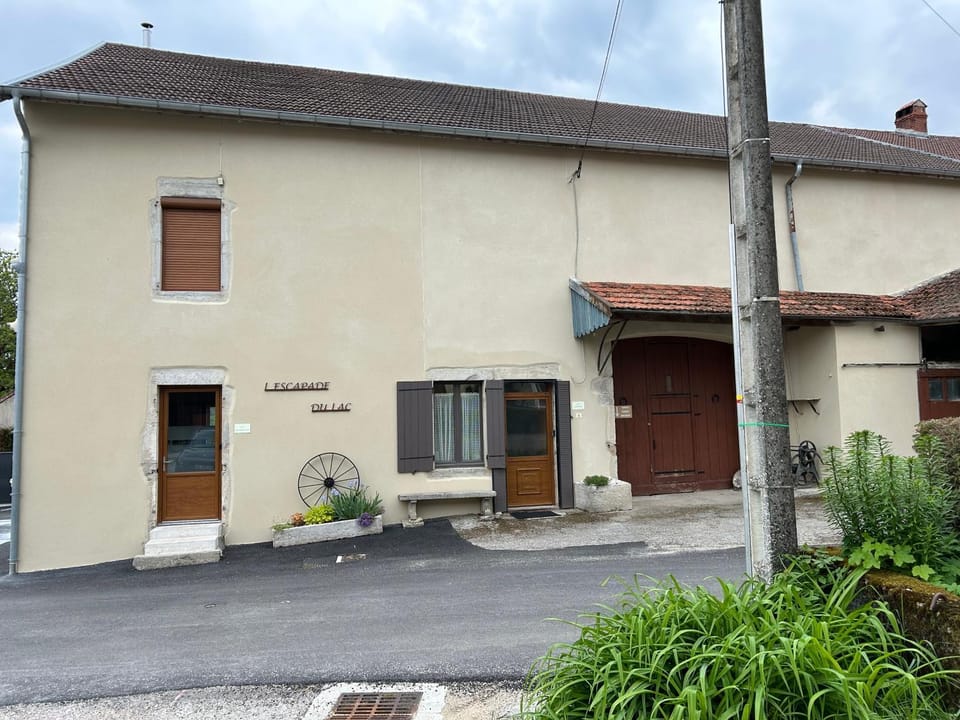 Gite du bourbouillon House in Jura