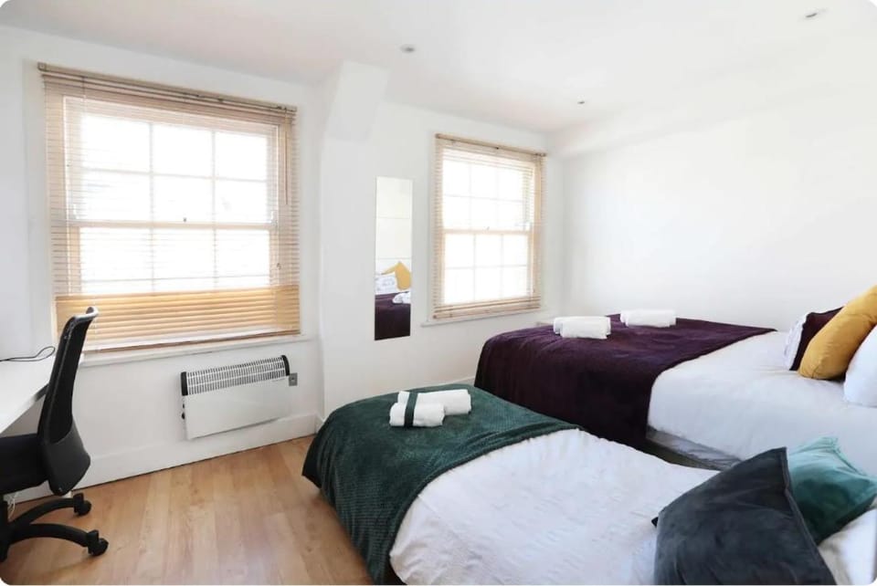 Lovely Private Bedrooms in Euston, Central London Vacation rental in London Borough of Islington