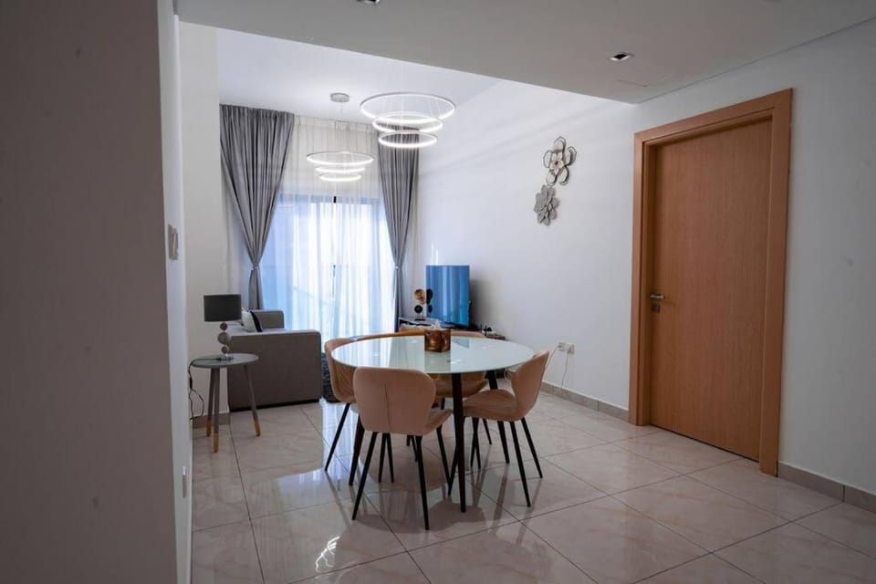 TV and multimedia, Living room, Dining area, hair dresser