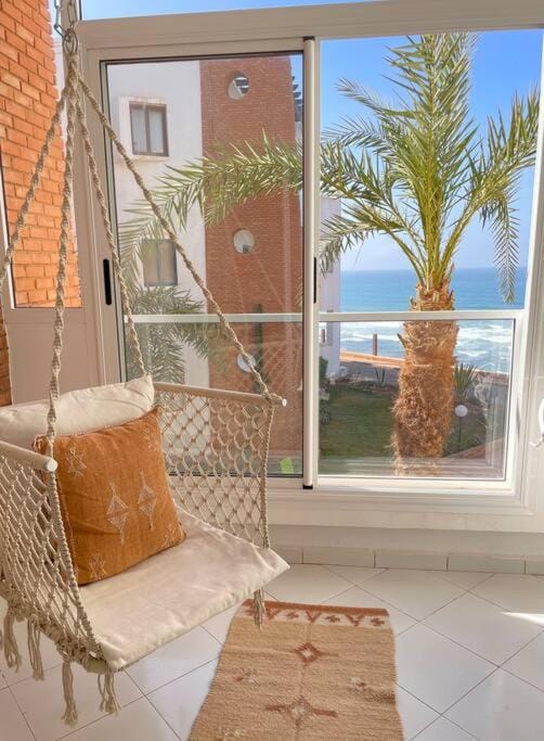 Patio, Day, Natural landscape, View (from property/room), Balcony/Terrace, Seating area, Sea view