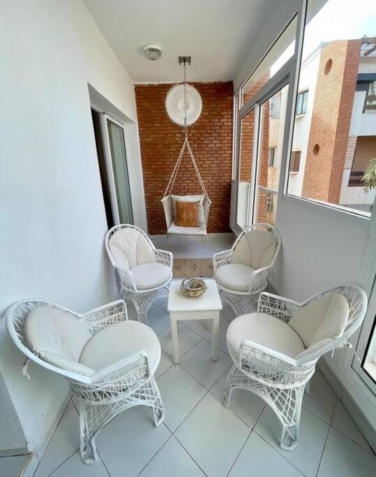Patio, Balcony/Terrace, Seating area