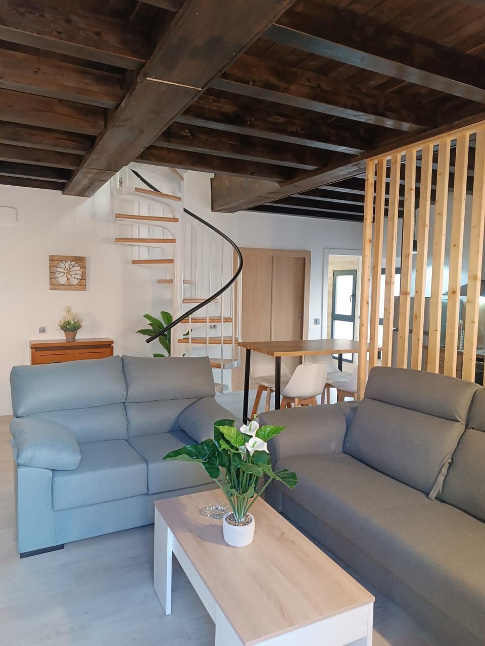 Apartamentos turisticos Ávila Puerta del Mariscal 1-1 Apartment in Ávila‎