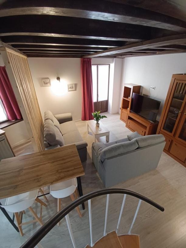 Apartamentos turisticos Ávila Puerta del Mariscal 1-1 Apartment in Ávila‎