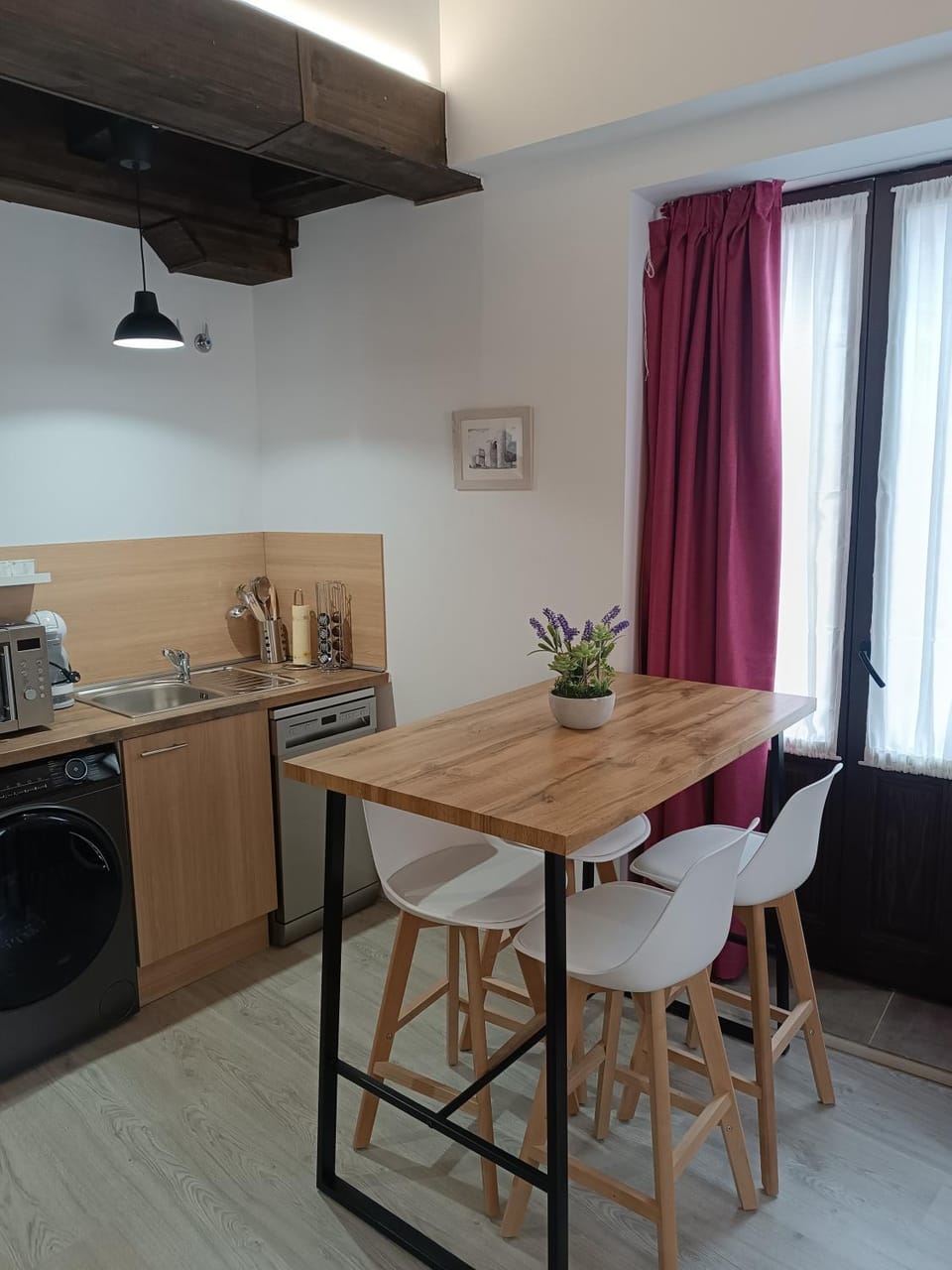 Apartamentos turisticos Ávila Puerta de Los Leales 1-2 Apartment in Ávila‎