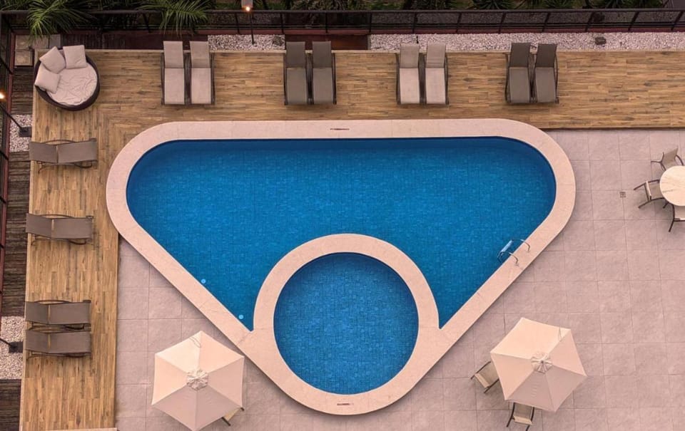 Pool view, Swimming pool