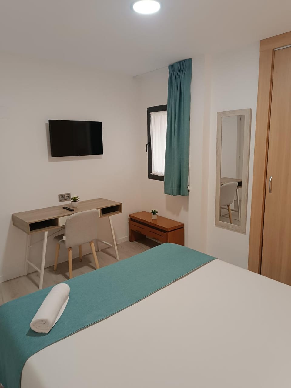 Apartamentos turisticos Ávila Puerta del Puente 1-3 Apartment in Ávila‎