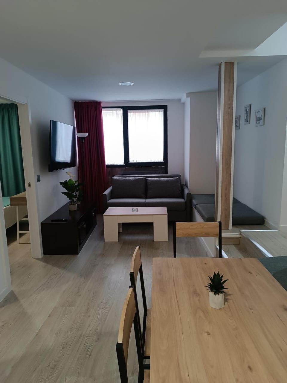 Apartamentos turisticos Ávila Puerta de San Isidro 1-4 Apartment in Ávila‎
